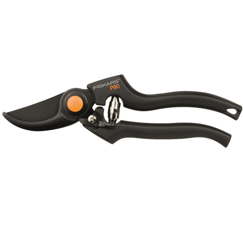 Fiskars P90
