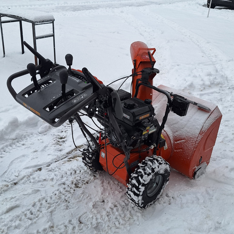 Odśnieżarka wirnikowa Husqvarna ST227 - sklep i serwis Tarnobrzeg